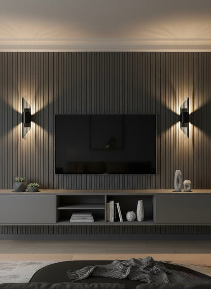 Siyah Pilli ve Elektrikli Modern Aplik Merdiven